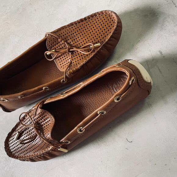 Tory Burch Tan Leather Quiet Luxury Preppy Driving Loafers Moccasins Flats 6.5 - Picture 10 of 11